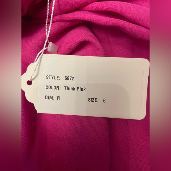 New After Six CUFFED OFF-THE-SHOULDER PLEATED FAUX WRAP MAXI DRESS THINK PINK 6R - Picture 6 of 6